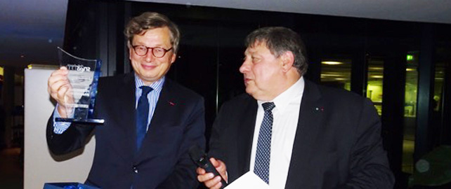 Le SNES remet des distinctions à l'occasion de son congrès