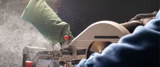 Risque poussière : un guide pour les artisans du BTP