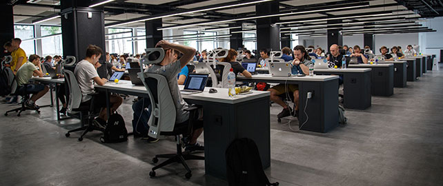 Un outil pour évaluer la gêne ressentie dans l’environnement sonore des bureaux ouverts