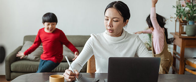 Le télétravail, à nouveau fortement recommandé