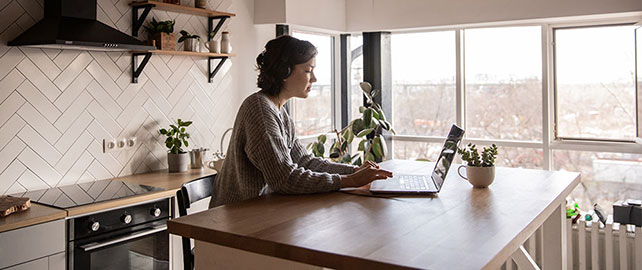 Télétravail des cadres : entreprises et managers à la recherche de nouveaux équilibres